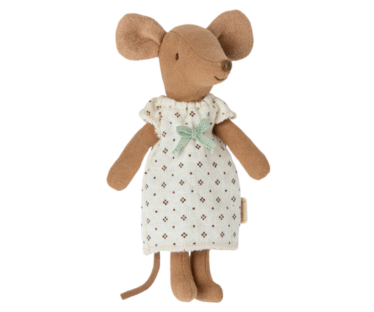 Big Sister Mouse in Matchbox