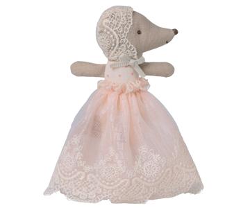 Baby Mouse in Gown | Powder