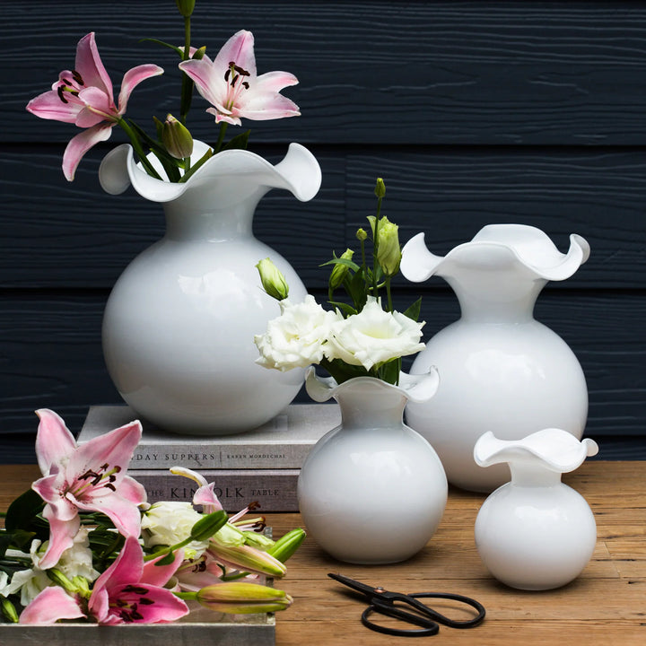 Vietri | Hibiscus Medium Glass Fluted Vase | White
