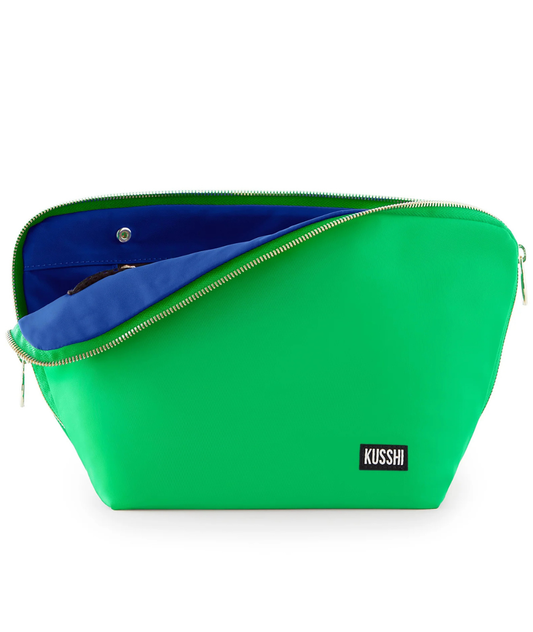 Vacationer Makeup Bag | Kelly Green and Navy