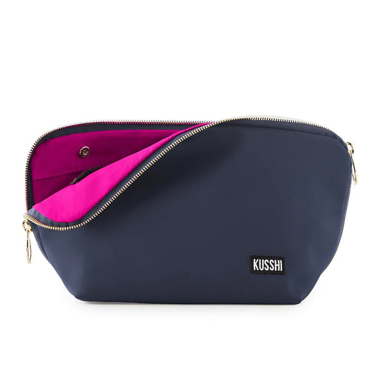 Signature Medium Makeup Bag