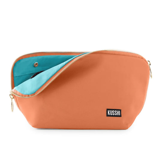 Signature Medium Makeup Bag