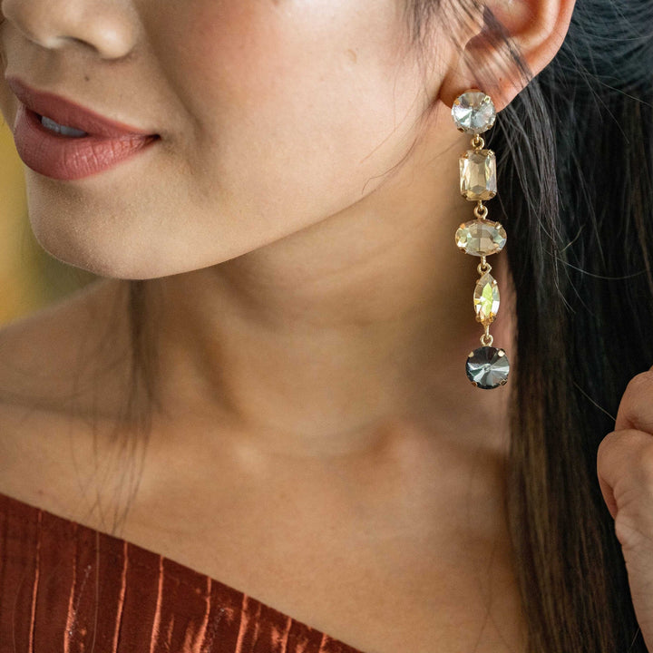 Isabella Ombre Dangle Earrings | Black