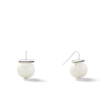 Medium Pebble Pearl Earrings