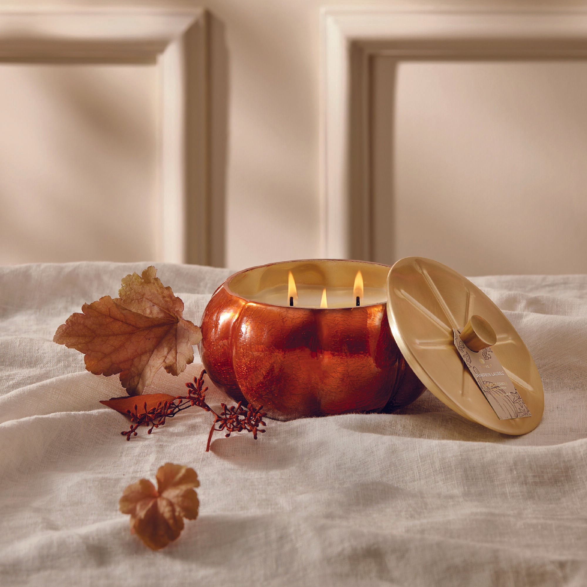 Thymes | Pumpkin Laurel Statement Large Candle
