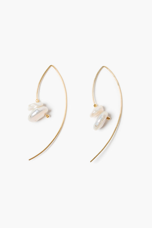Wire Thread White Pearl Earrings