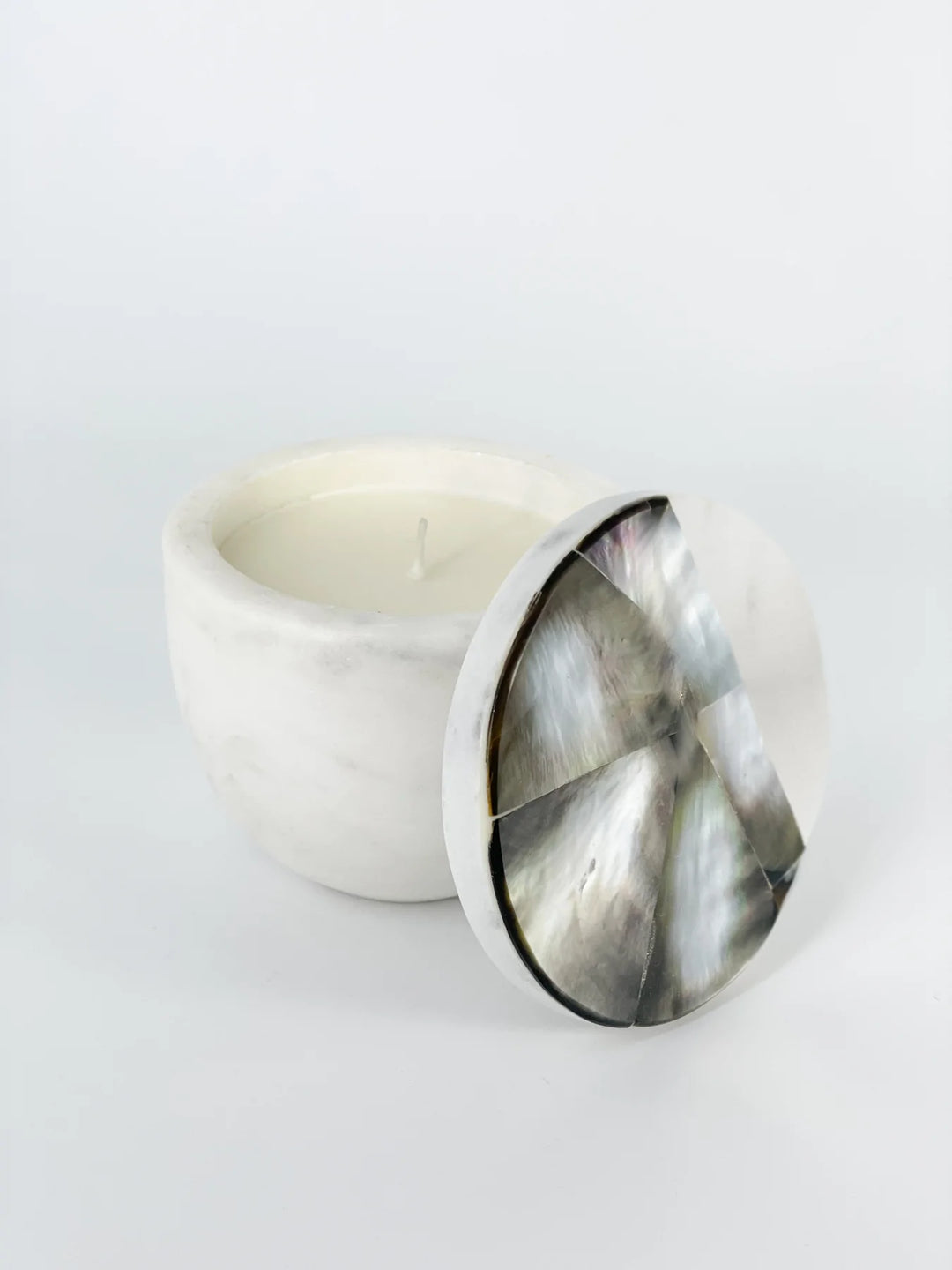 Anaya | Grey Mother of Pearl Lavender Candle | Large