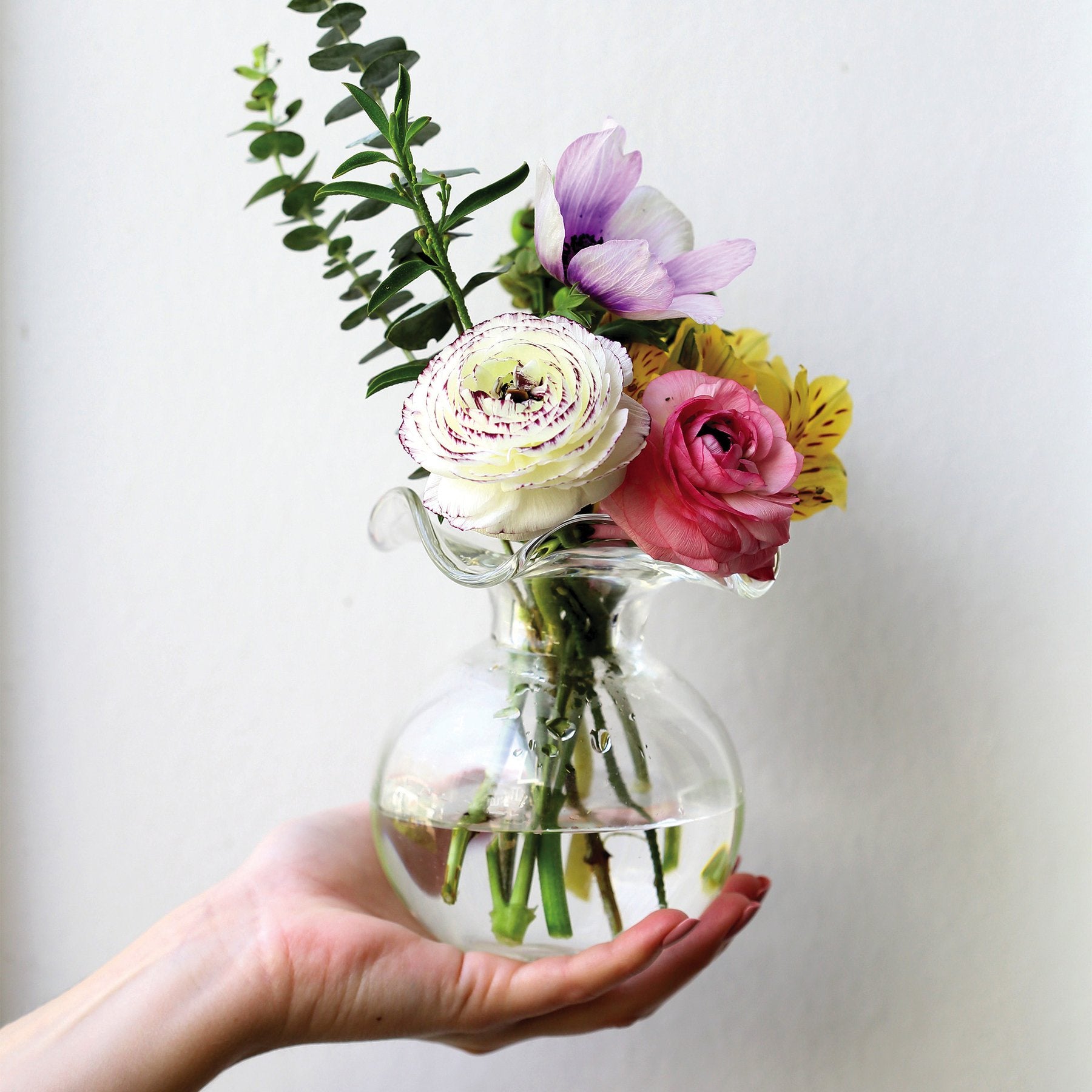 glass vase, bud vase, vietri, hibiscus vase