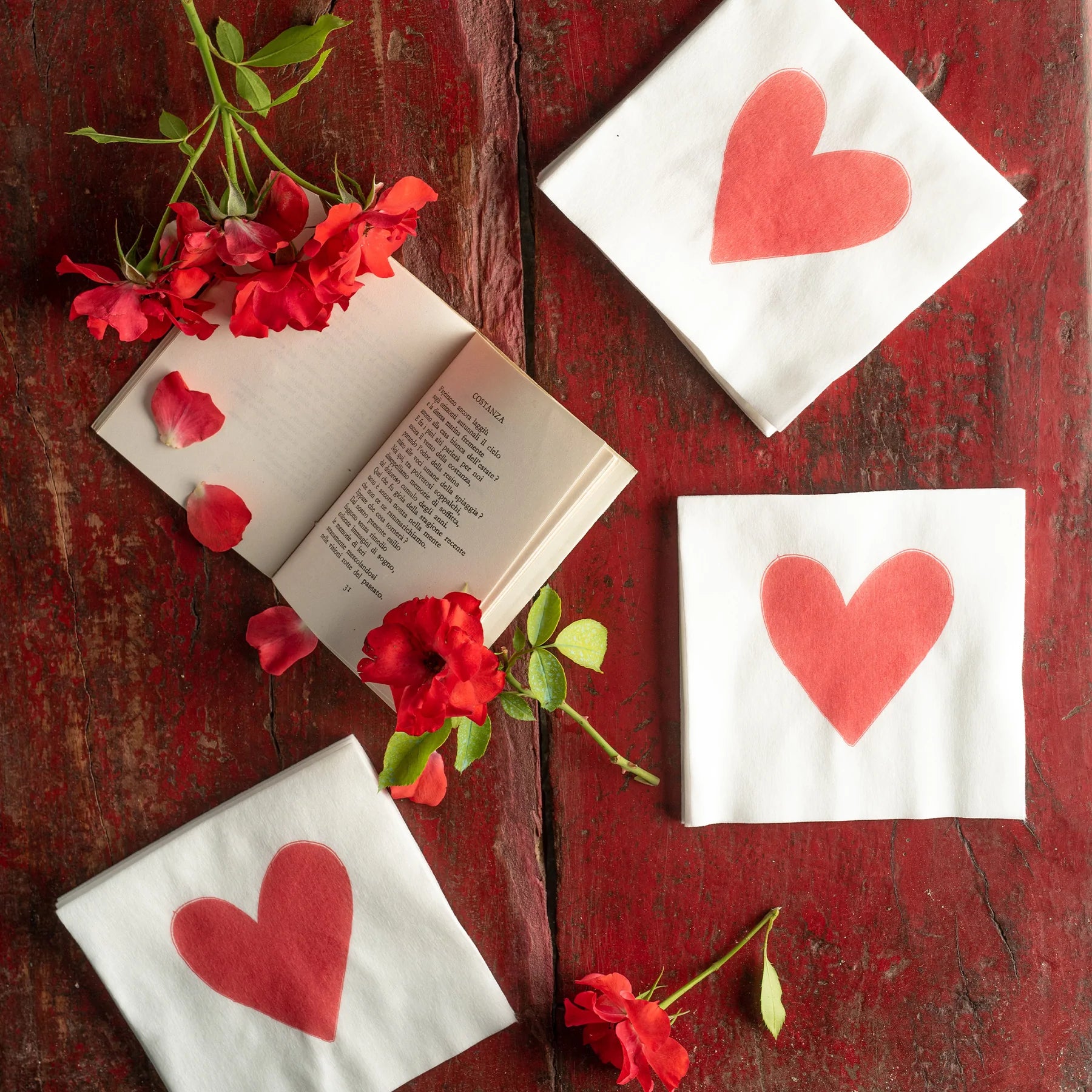 Vietri | Cocktail Napkins | Hearts